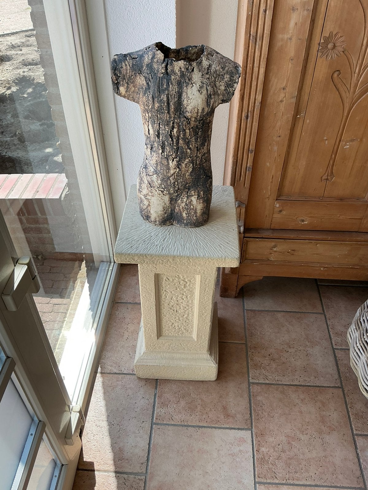 Decoratieve betonnen sokkel eventueel met torso, Ophalen, Gebruikt, Beige, Klassiek