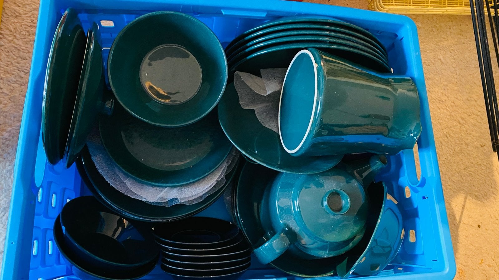 Compleet servies - Groen, Gebruikt, Keramiek, Ophalen of Verzenden, Overige stijlen