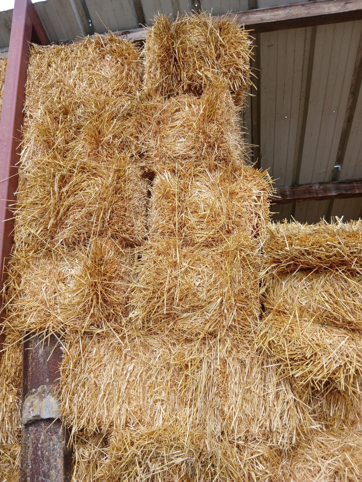 Tarwestro en gerstestro pakken 18 kg, Dieren en Toebehoren, Dierenvoeding, Ophalen of Verzenden, Vee