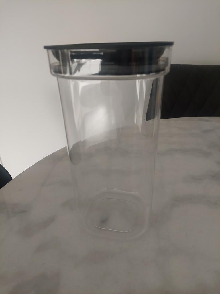 Voorraad bus van plastic, Ophalen, Gebruikt, Overige materialen, Pot, Bus of Blik