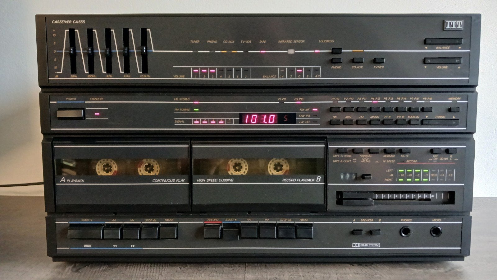 ITT (Sanyo) CA555 stereoset. 100% in orde!, Ophalen of Verzenden, Gebruikt, Tuner of Radio, Overige merken