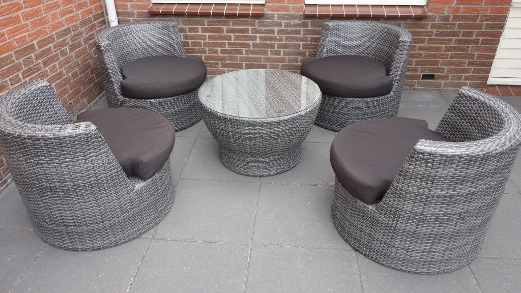 zeer mooi tuinsetje in nette staat     AFHALEN IN BRUMMEN, Ophalen, 4 zitplaatsen, Kunststof, Gebruikt