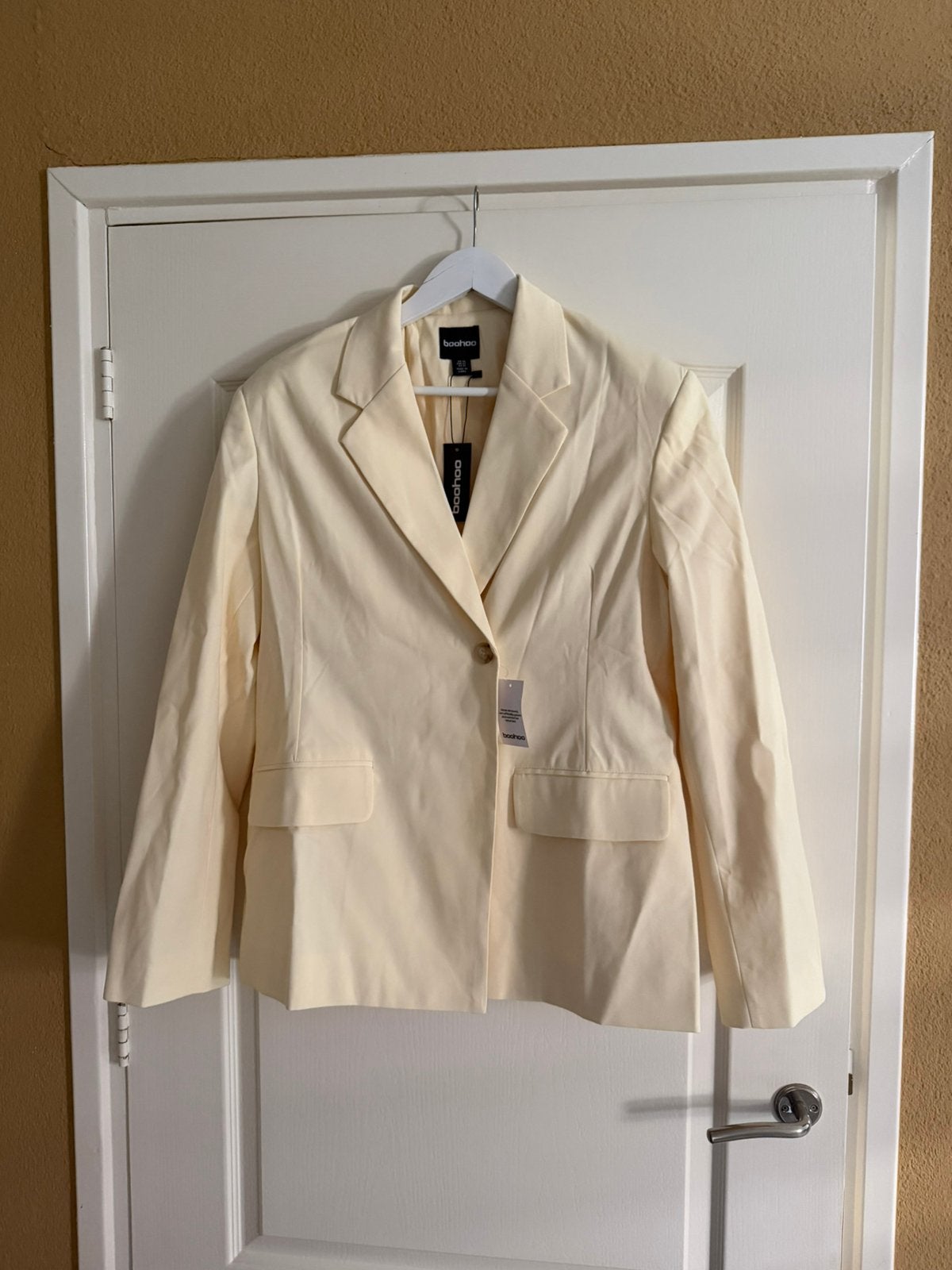 Nieuw colbert van Boohoo, Ophalen of Verzenden, Zo goed als nieuw, Maat 38/40 (M)