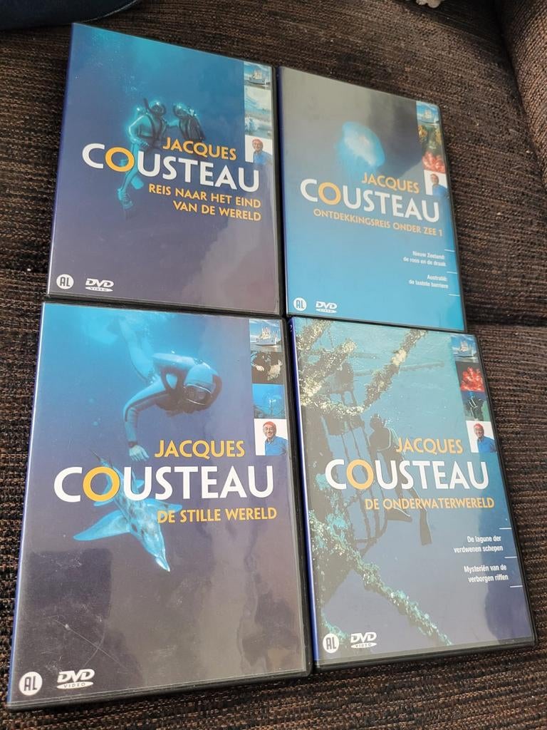 4 x jacques cousteau onderwaterwereld, Alle leeftijden, Ophalen of Verzenden, Gebruikt, Natuur