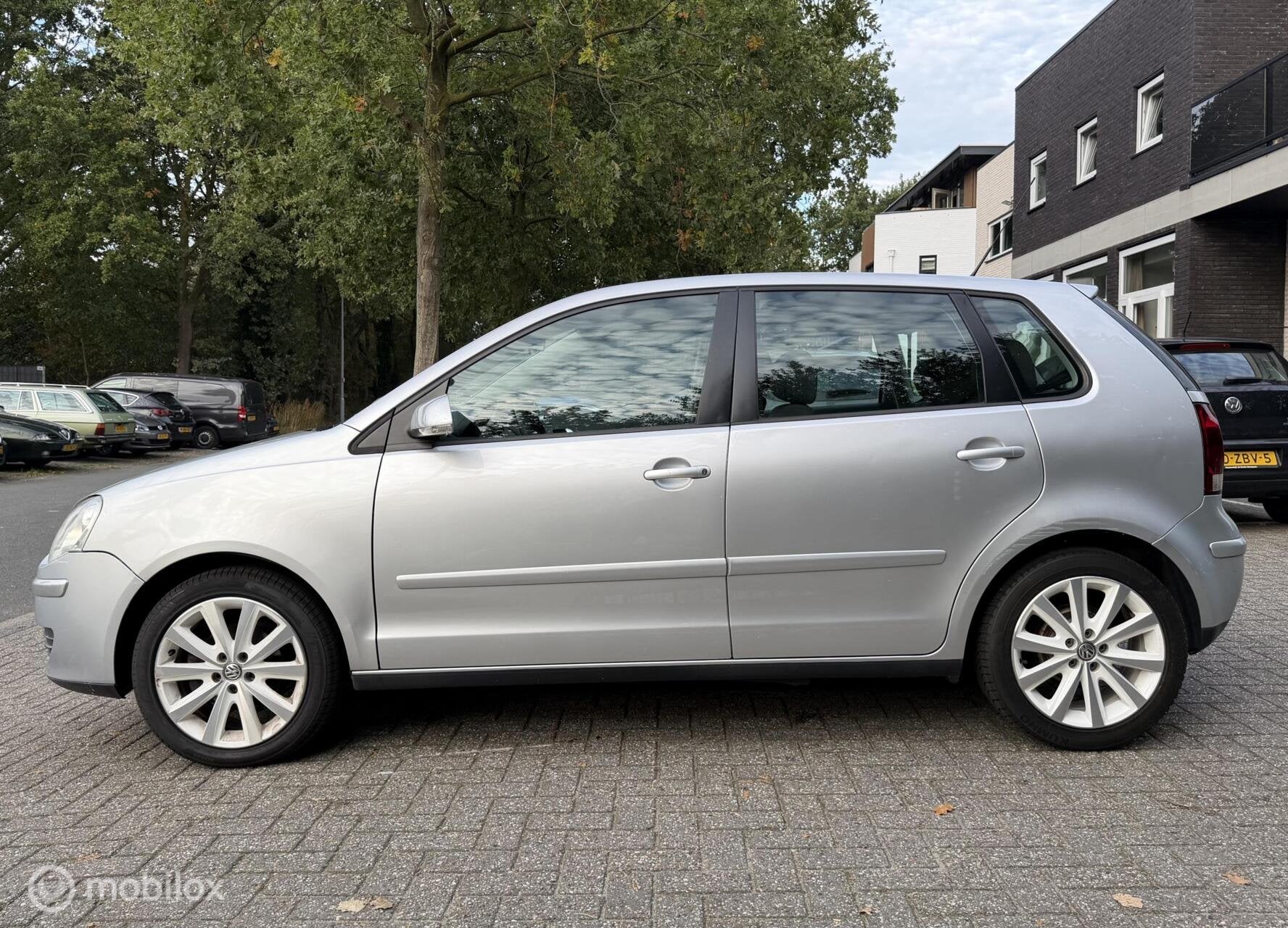 Volkswagen Polo 1.4-16V Sportline|Nwe apk|Airco|Carplay, Voorwielaandrijving, Gebruikt, Elektrische ramen, Bedrijf