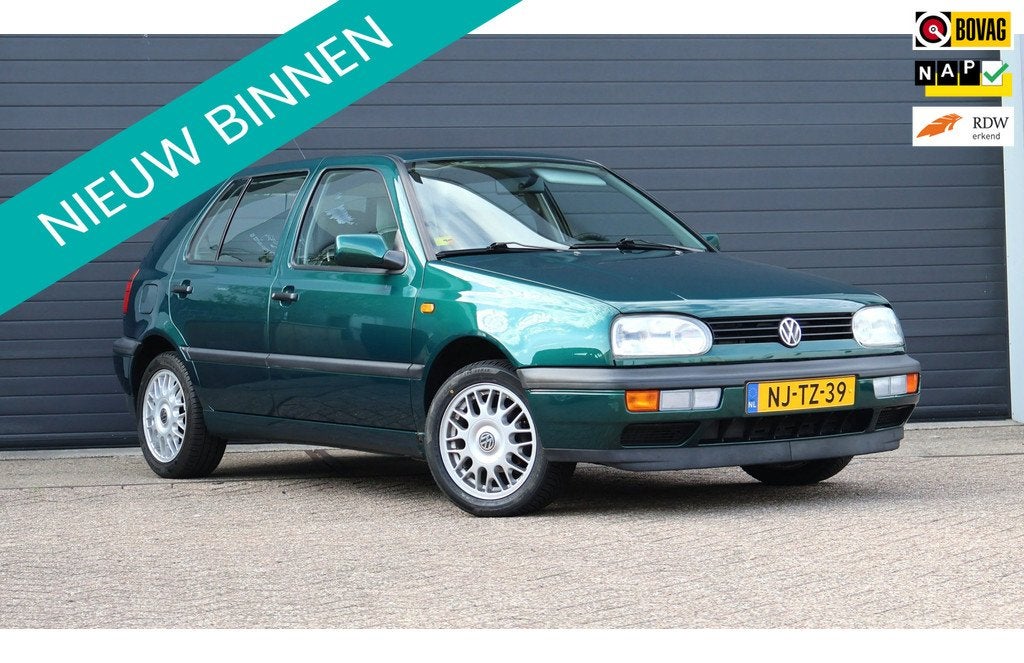 Volkswagen Golf 1.6 Milestone Nwe Apk/2e Eigenaar/Rijdt goed, Auto's, Volkswagen, Bedrijf, Te koop, Golf, Centrale vergrendeling