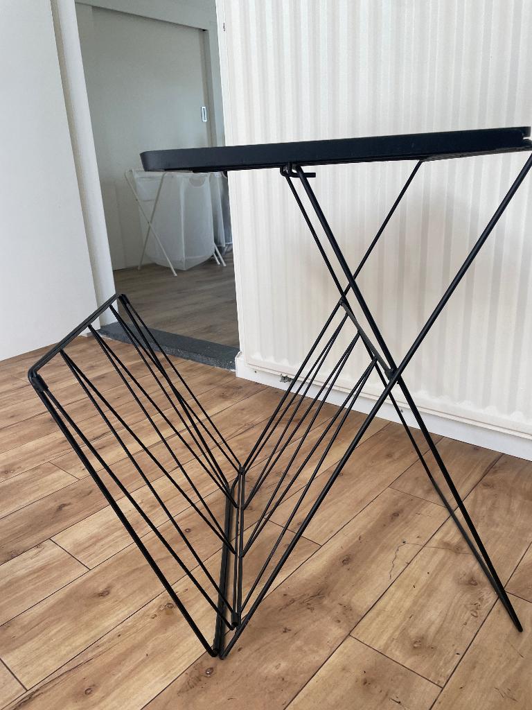 Bijzettafel, Huis en Inrichting, Tafels | Bijzettafels, Ophalen, Minder dan 55 cm, Metaal of Aluminium, Vierkant