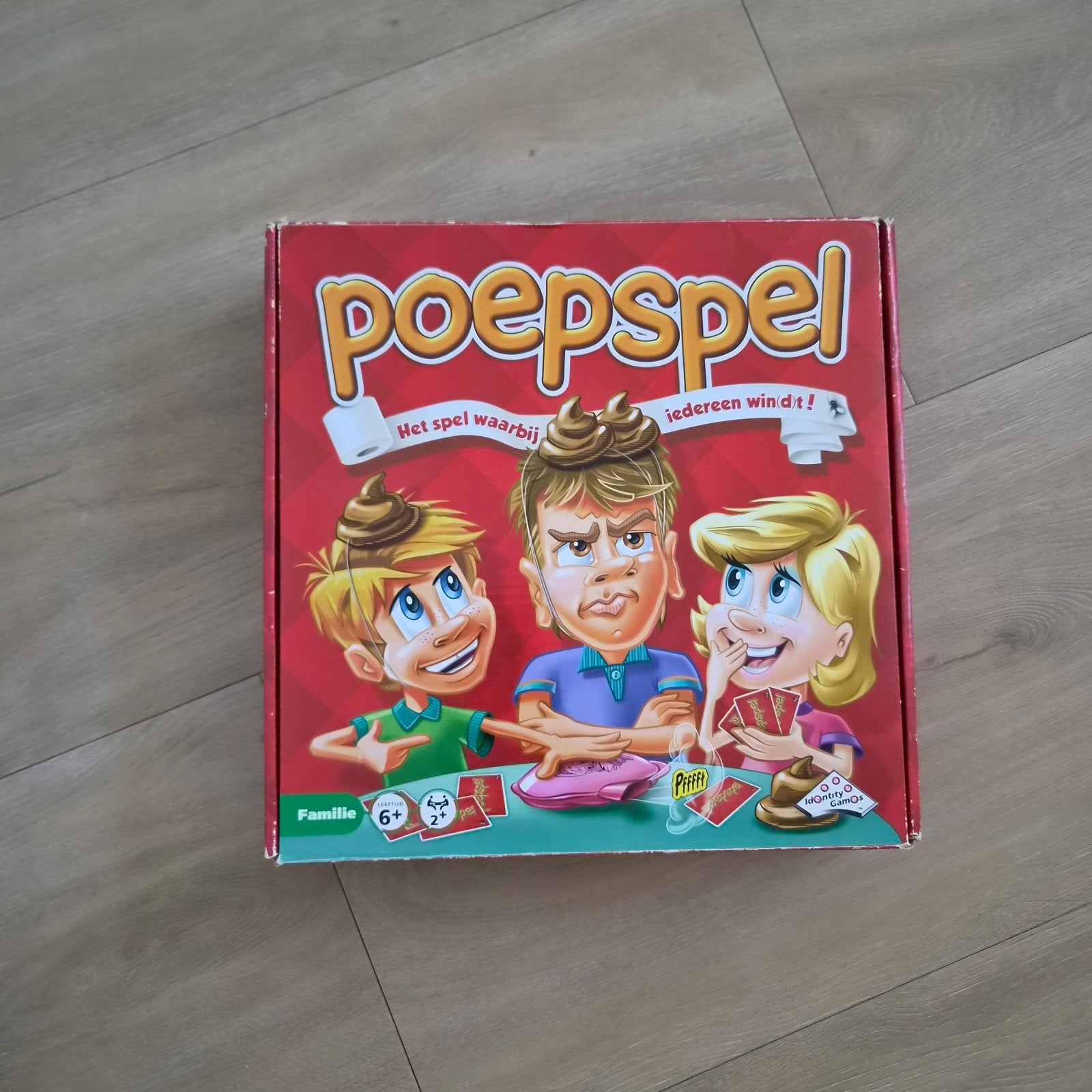 Poepspel: Het spel waarbij iedereen windt!, Drie of vier spelers, Ophalen, Gebruikt, Onbekend