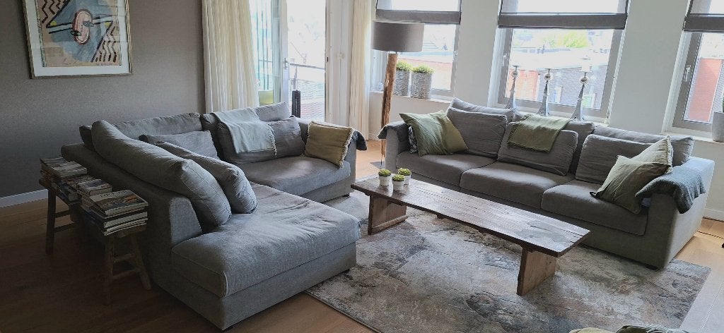Gratis afhalen: Stoere bank  en chaise longue in goede staat, Huis en Inrichting, Ophalen, Gebruikt, 100 tot 125 cm, Moderne loungebank