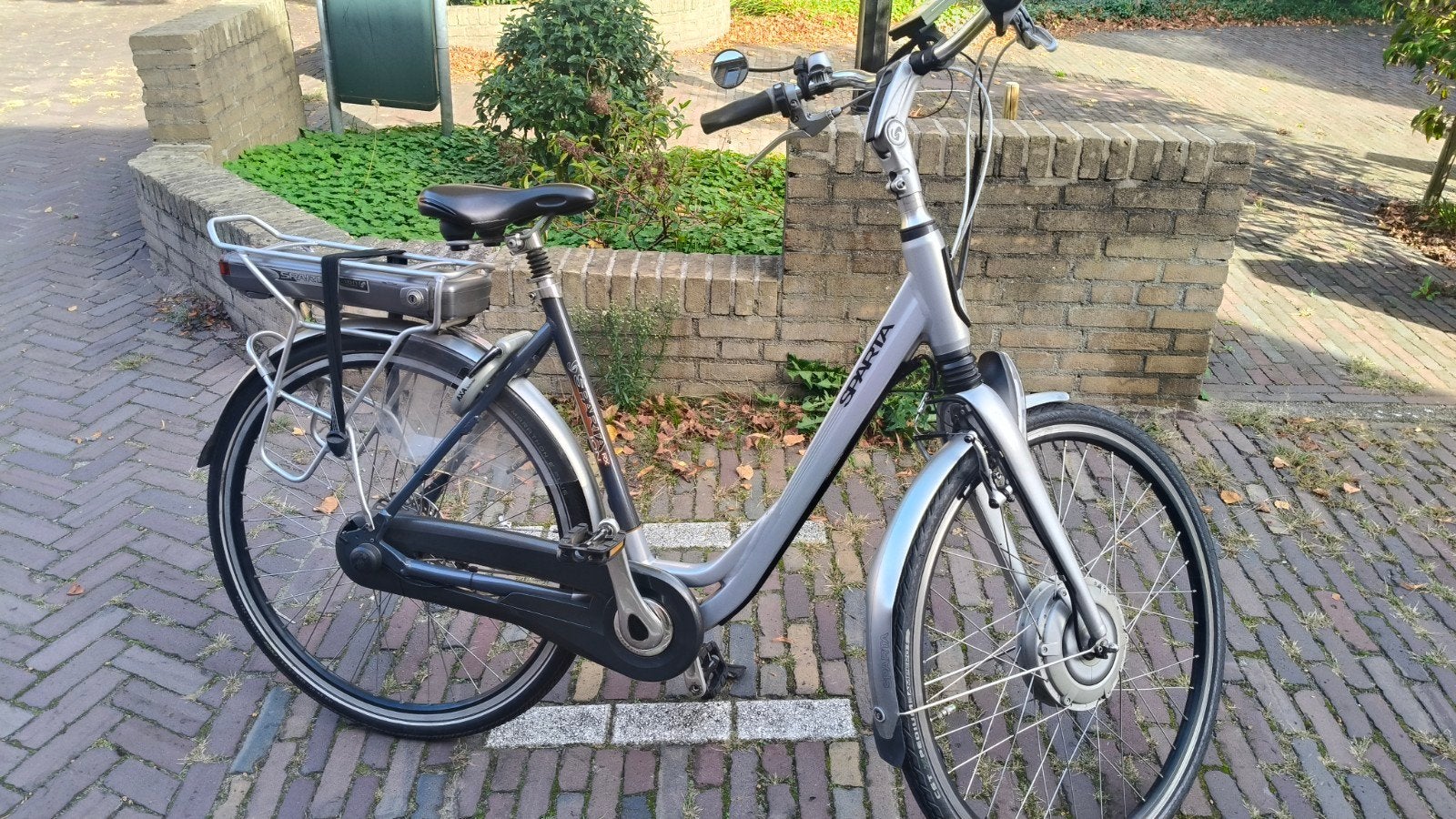 Sparta E-bike met voorwielmotor en display, Fietsen en Brommers, Ophalen, Sparta, Gebruikt, 51 tot 55 cm