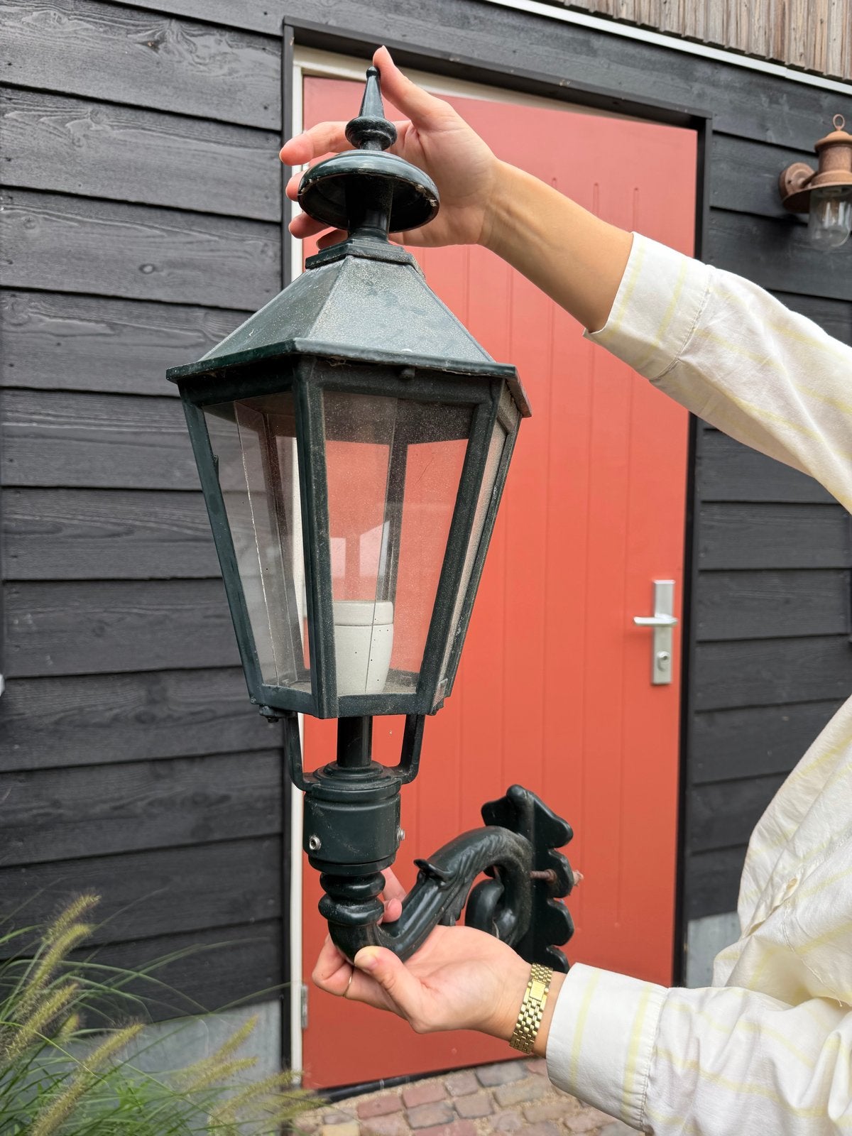 Mooie groene buitenlamp - 65x25 cm, Tuin en Terras, Gebruikt, Wandlamp, Ophalen of Verzenden, Netvoeding