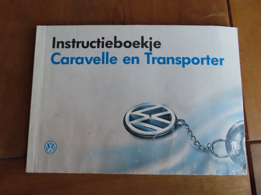 Instructieboek Volkswagen Transporter T4, VW Caravelle 1994, Ophalen of Verzenden