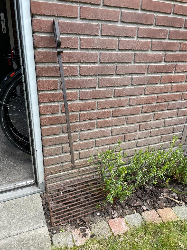 Ijzeren rooster, Doe-het-zelf en Verbouw, Metalen, Ophalen
