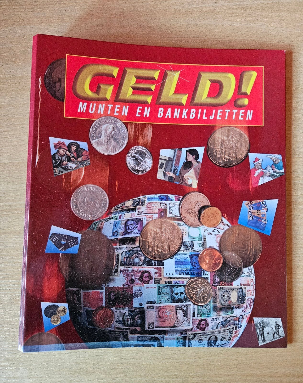 DeAgostini De Geld Collectie deel 1 en 2, Ophalen of Verzenden, Gelezen, Wetenschap en Natuur