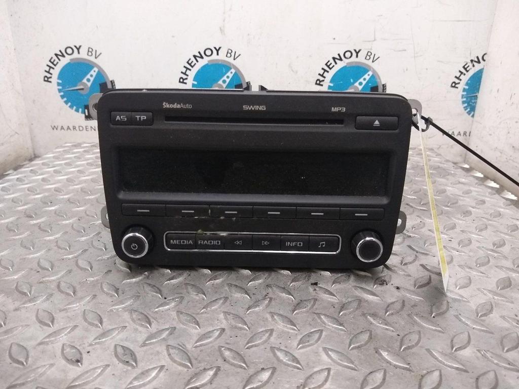 SKODA FABIA RADIO 2011, Ophalen of Verzenden, Gebruikt, Stiba lid