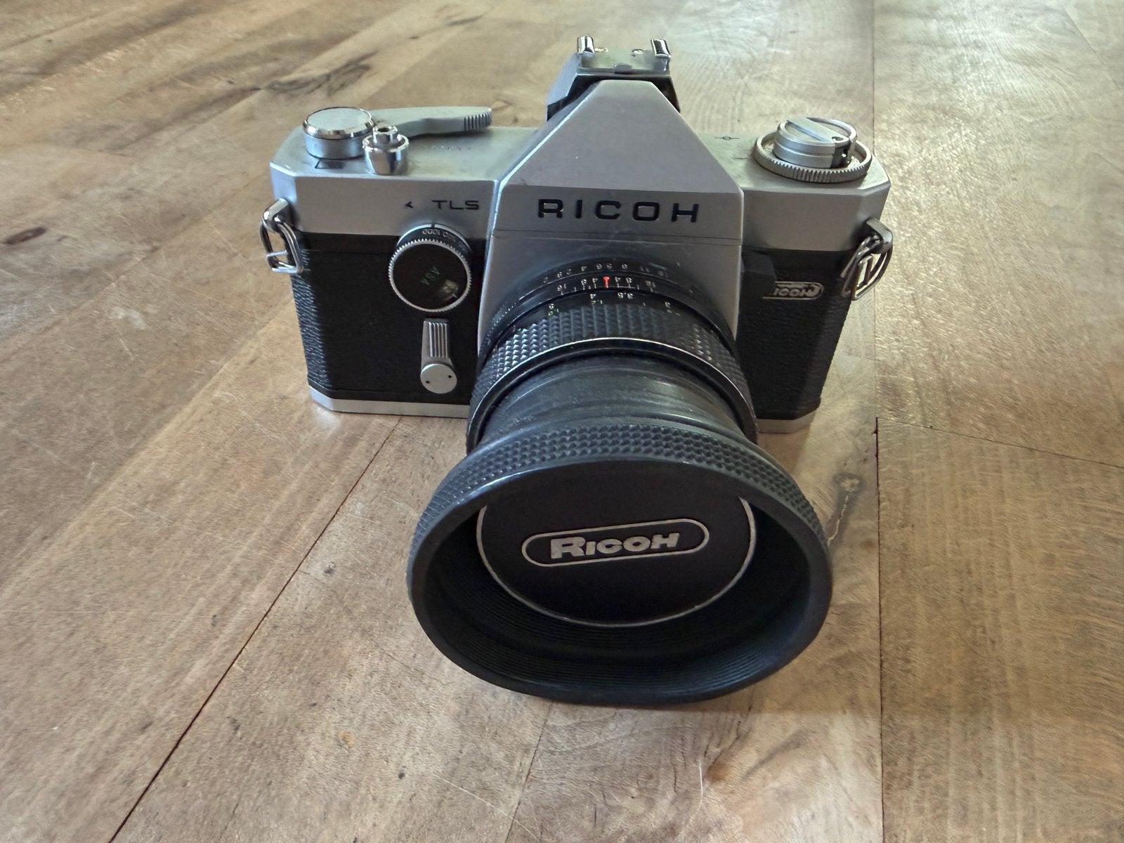 Analoge camera – Ricoh TLS + 3 objectieven tas, Ophalen, Zo goed als nieuw, Compact, Overige Merken