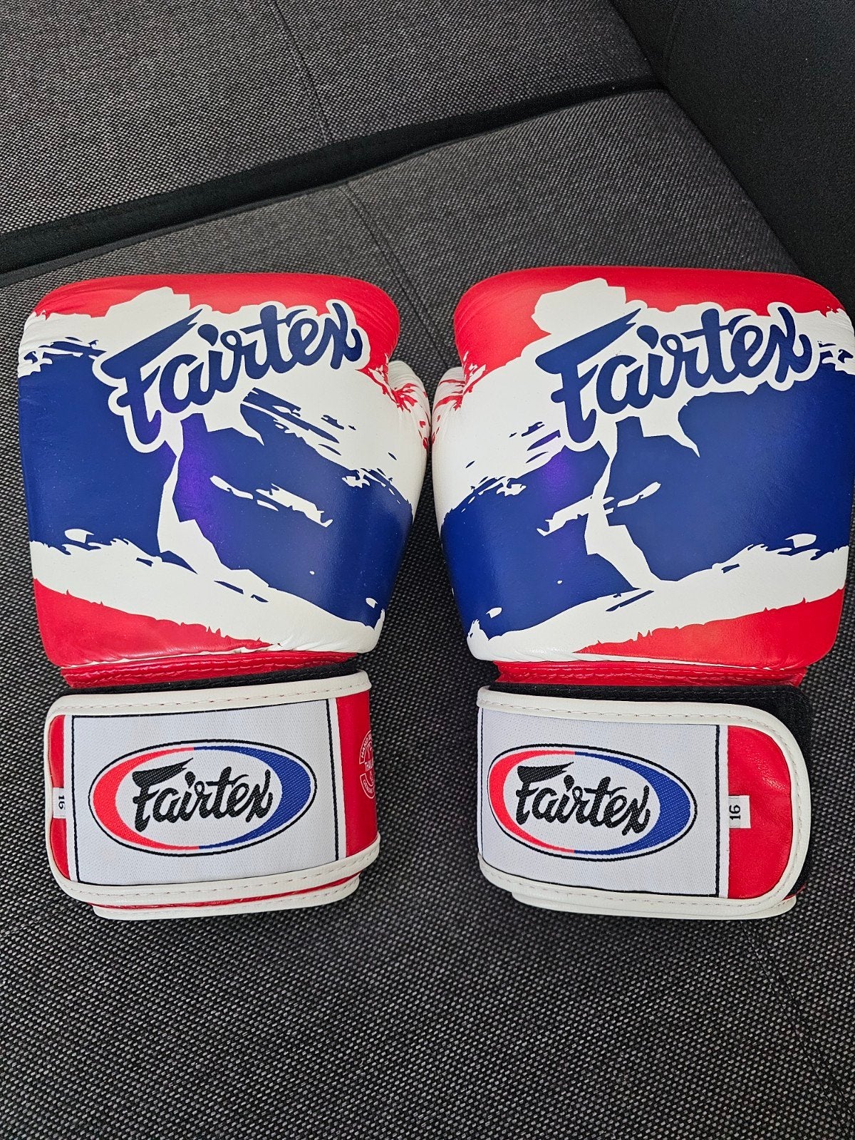 Fairtex Bokshandschoenen 16 oz - Zo goed als nieuw, Overige, Maat XL, Vechtsportbescherming, Ophalen of Verzenden