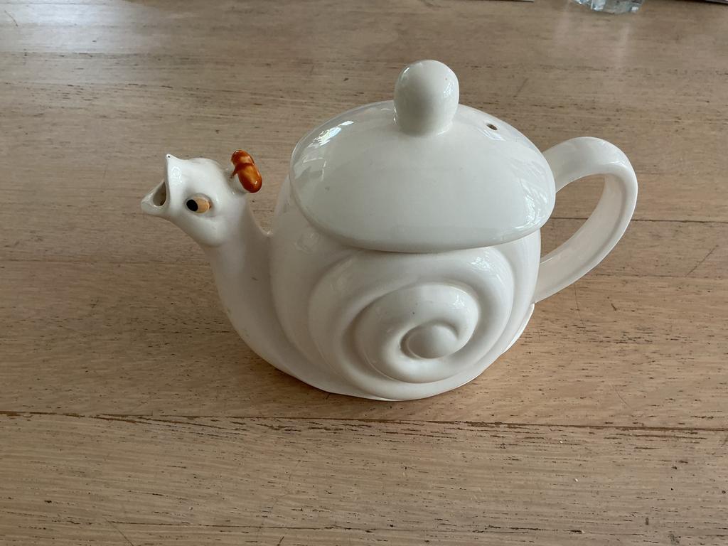 Unieke slak theepot Wit keramiek.High Tea,B&B,dieren theepot, Ophalen of Verzenden