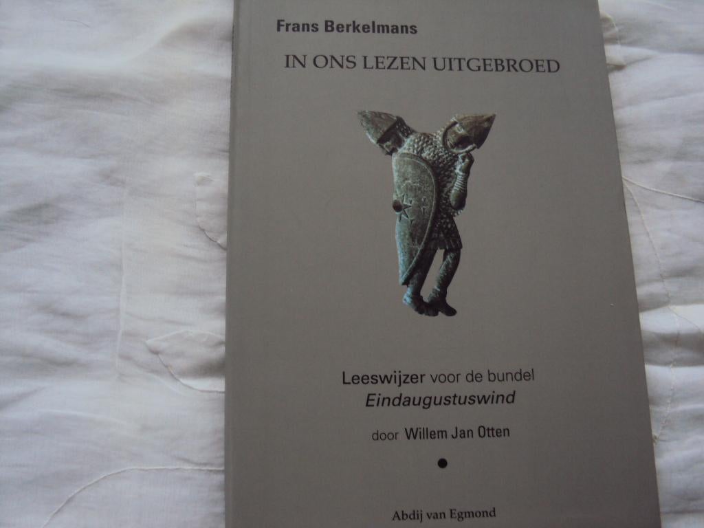 In ons lezen uitgebroed, Boeken, Frans Berkelmans, Ophalen of Verzenden, Zo goed als nieuw, Eén auteur