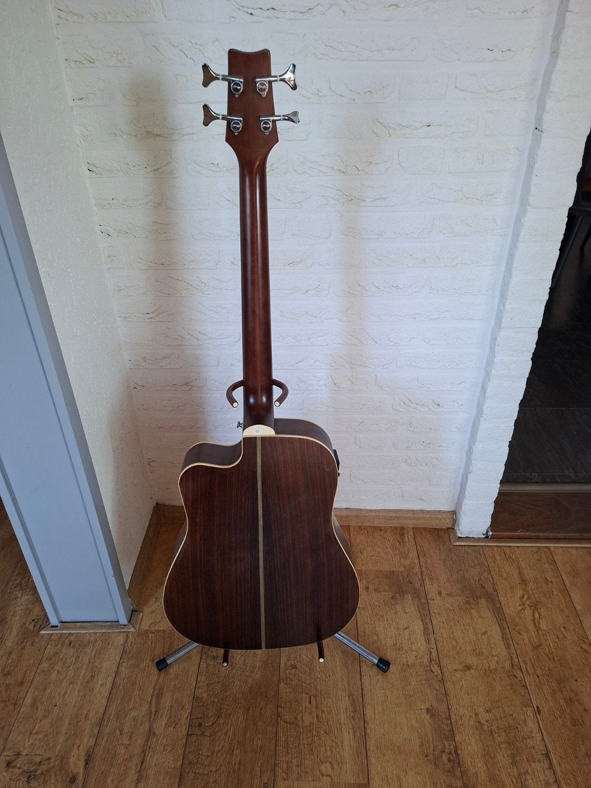 Stagg Akoestische Basgitaar AB203CE-NS - Zo goed als nieuw, Ophalen, Zo goed als nieuw, Semi-akoestisch