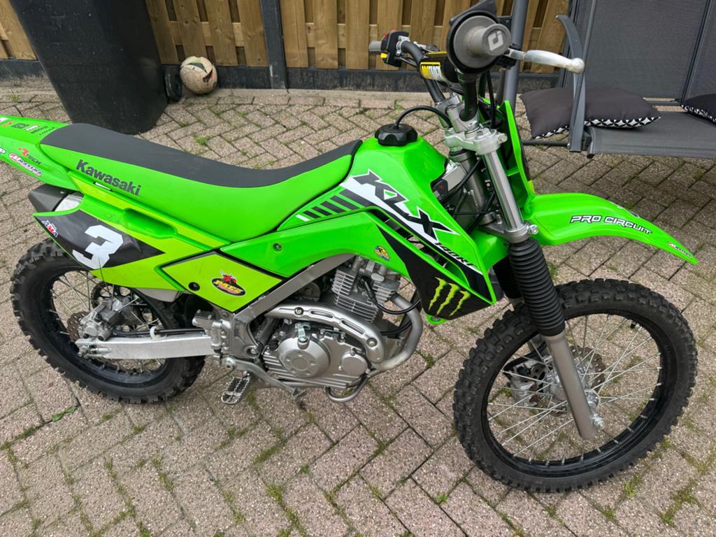 Kawasaki KLX140 nergens goedkoper deze prachtige 4 takt