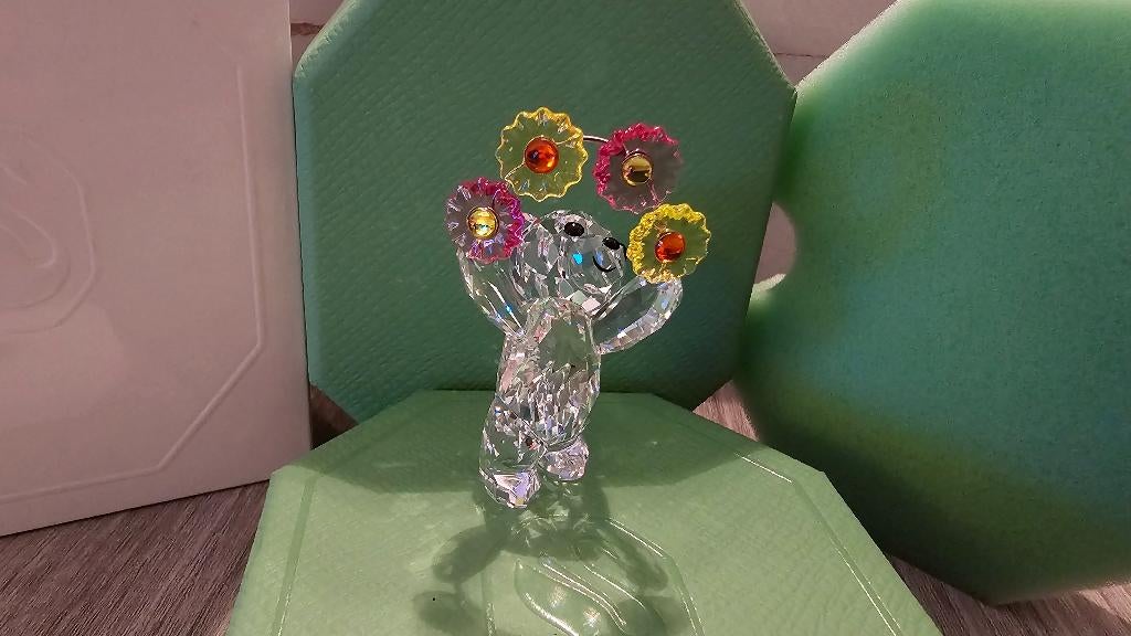 Swarovski Kris Beer Lentegevoel! NIEUW!, Verzamelen, Swarovski, Ophalen of Verzenden, Nieuw, Figuurtje