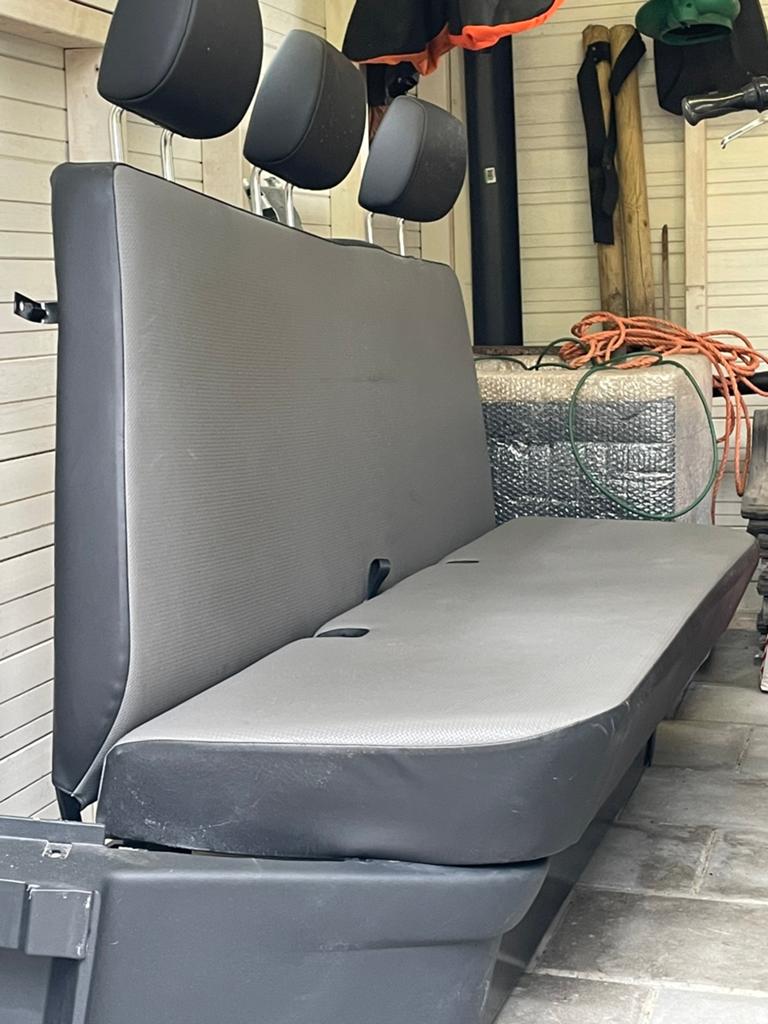 Achterbank van Transporter T6, Auto-onderdelen, Interieur en Bekleding, Ophalen, Gebruikt, Volkswagen