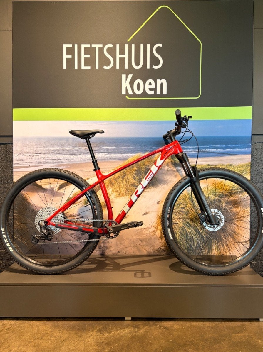 TREK Procaliber 6 VIPER RED/CRIMSON ML 44cm ML