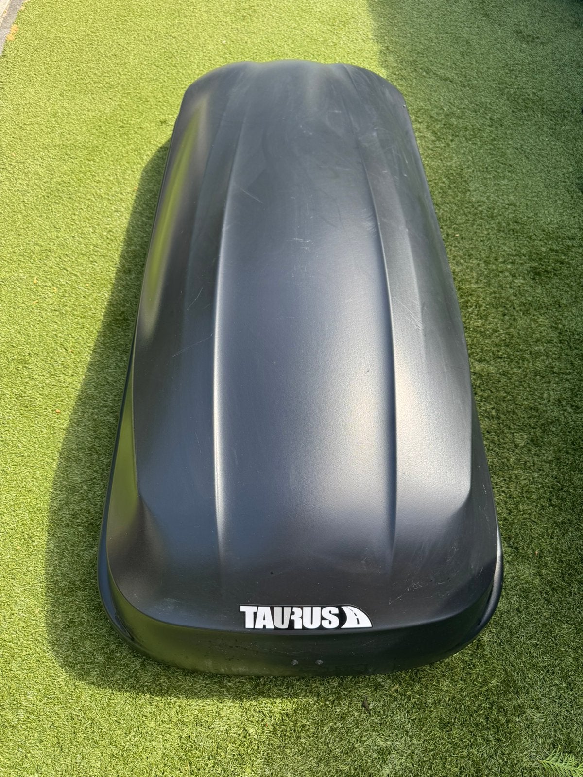 Taurus Altro 460 Dakkoffer Mat Zwart (460L – 185x80x41 cm), Ophalen, Zo goed als nieuw