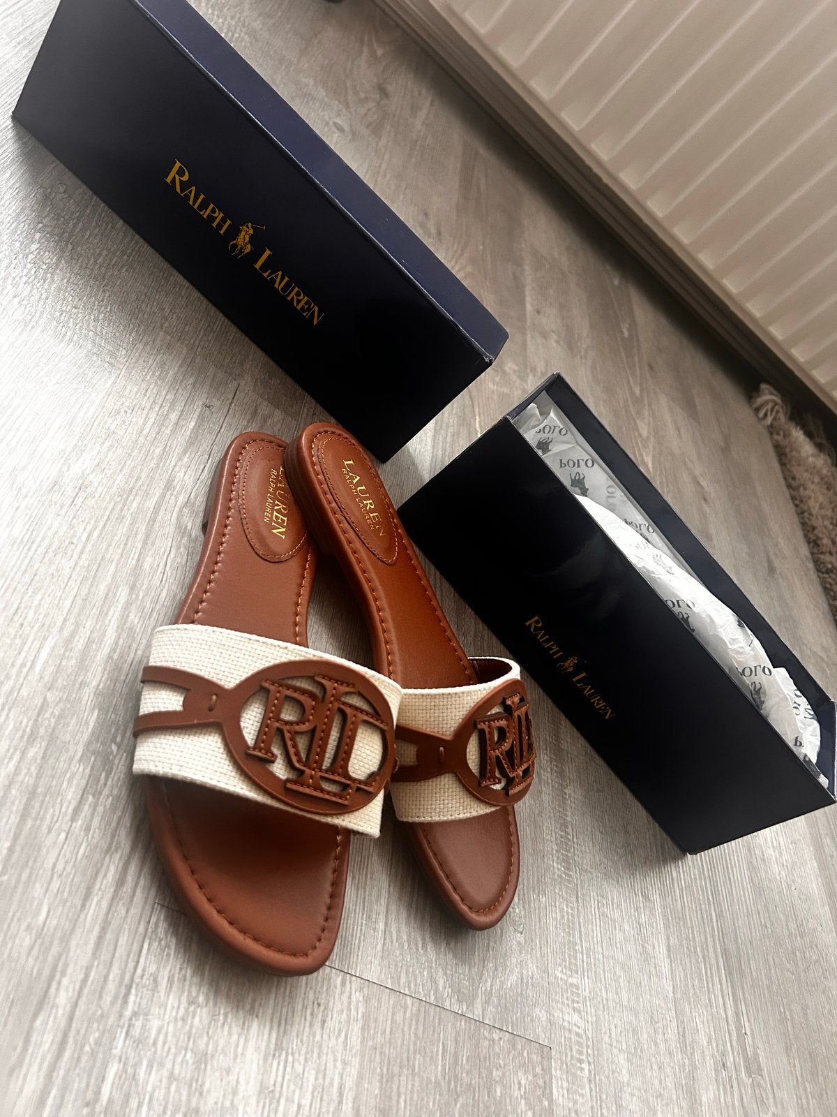 Ralph Lauren Sandalen - Maat 39 - Zo goed als nieuw, Ophalen, Zo goed als nieuw, Bruin, Slippers