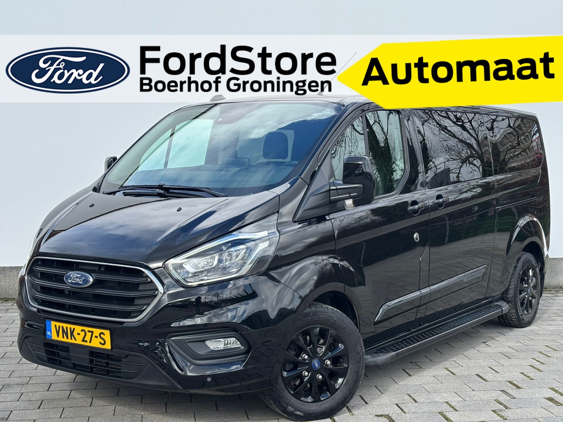 Ford Transit Custom 320 2.0 TDCI L2H1 Platinum Edition AUT D, 4 cilinders, Zwart, Bedrijf, Diesel