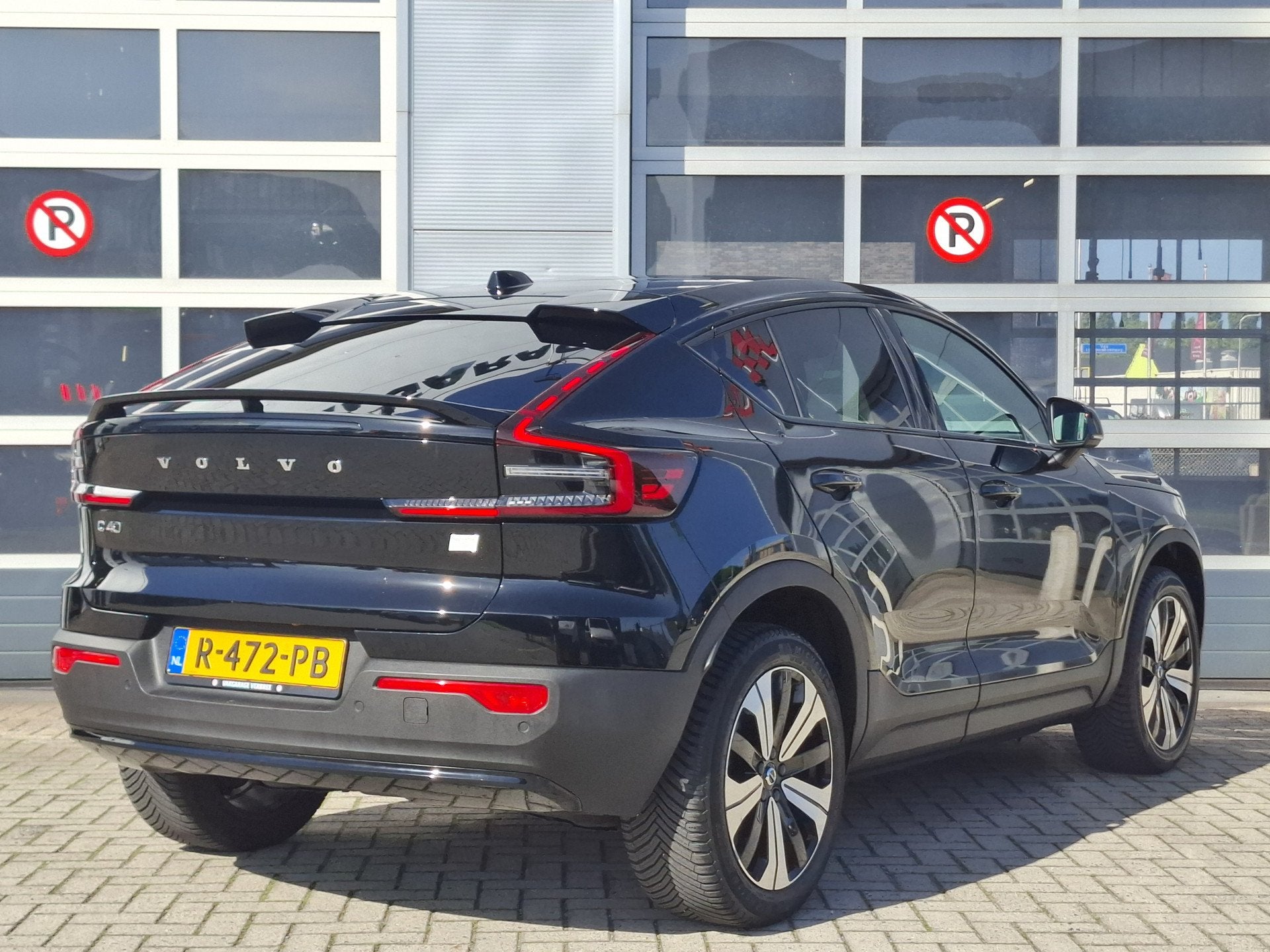 Volvo C40 Recharge Plus 69 kWh | SoH 94.4% | Navigatie/Andro, 12 maanden, Gebruikt, Zwart, 90 €/maand