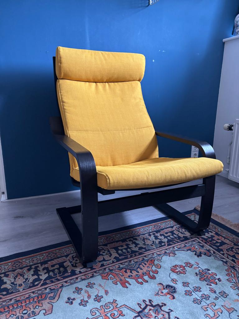 IKEA Poäng stoel met geel kussen, Huis en Inrichting, Stoelen, Ophalen, Gebruikt, Overige kleuren, Eén