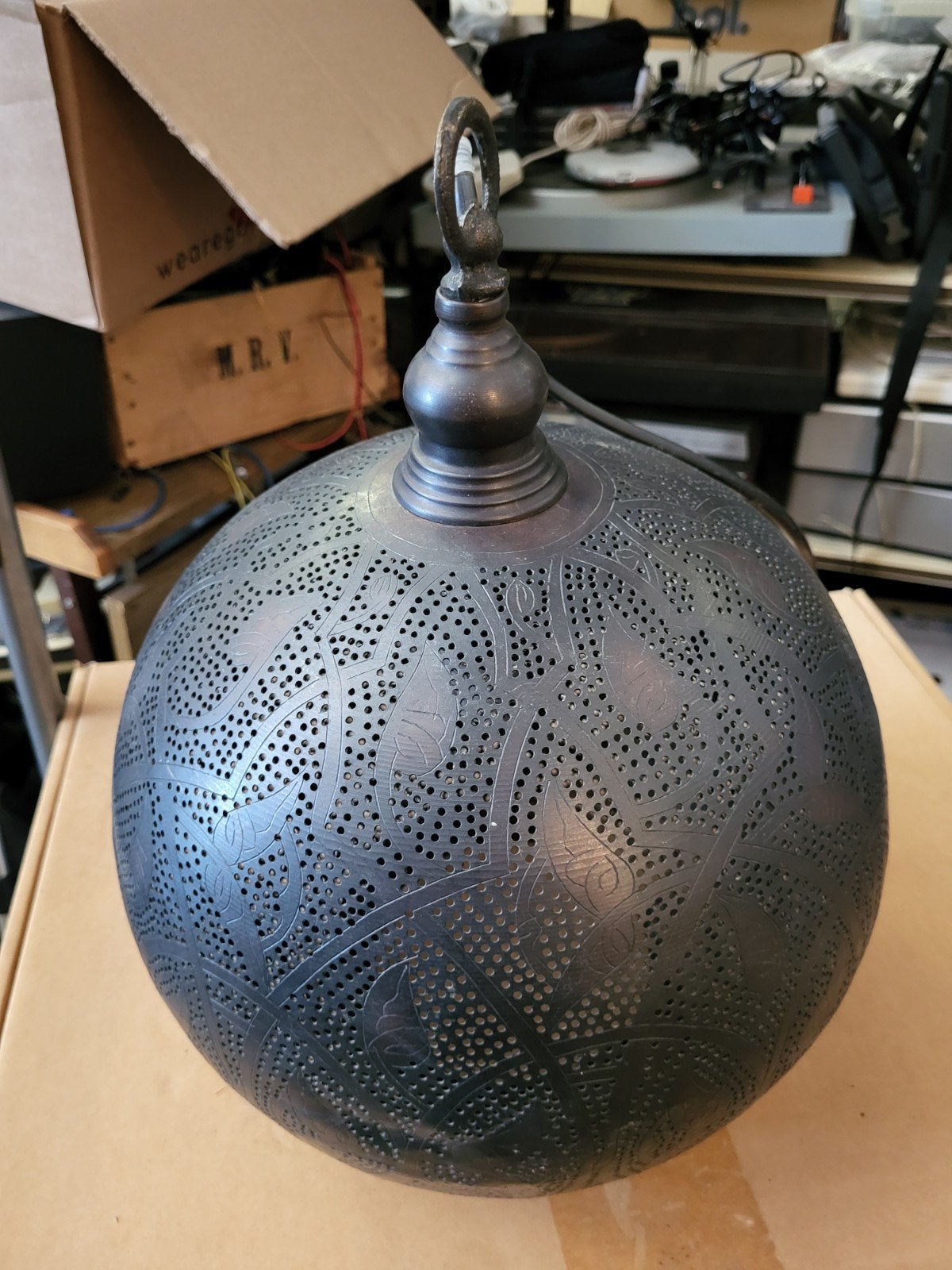 Oosterse hanglamp met geperforeerd metaal, Oosters, Bohemian, Zo goed als nieuw, Metaal, E27 (groot)