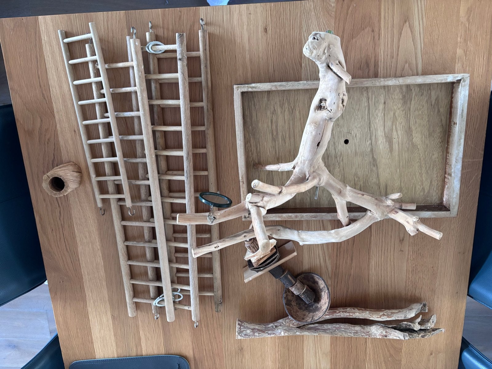 Houten Vogelkooi / Vogelverblijf incl. Trappen + extra kooi, Dieren en Toebehoren, Ophalen, Gebruikt, Kooi-accessoires