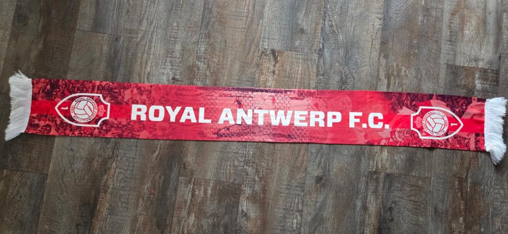 Sjaal Royal Antwerp FC, Verzamelen, Sportartikelen en Voetbal, Ophalen of Verzenden, Zo goed als nieuw, Buitenlandse clubs, Vaantje of Sjaal