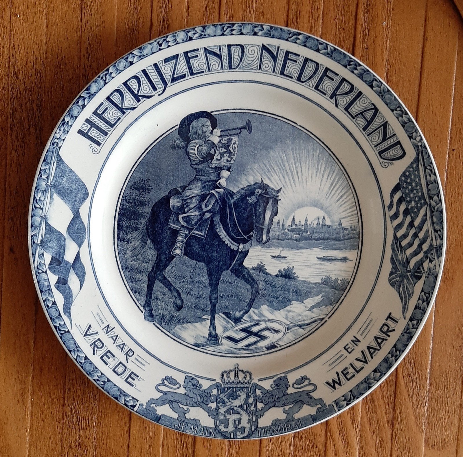 Delfts blauw wandbord Sociëté - Céramique Maastricht Holland, Antiek en Kunst, Ophalen
