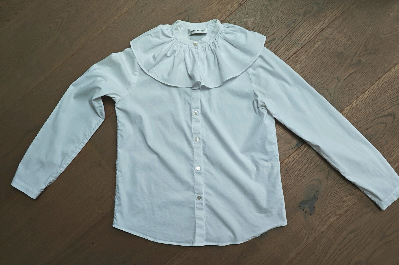 Te koop:Leuke Witte blouse met Pierrot kraag, slank model 36, Ophalen of Verzenden, Zo goed als nieuw, Maat 36 (S), Wit