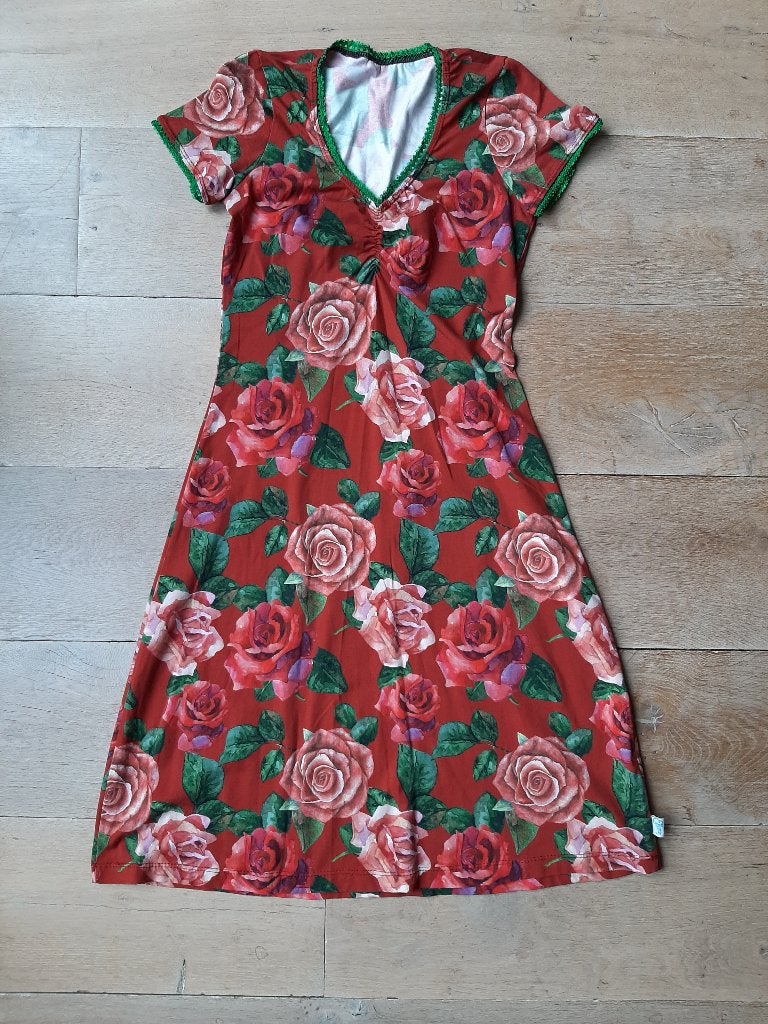 Mooie jurk van Elizz, maat S, Kleding | Dames, Jurken, Maat 38/40 (M), Meerkleurig, Elizz, Ophalen of Verzenden