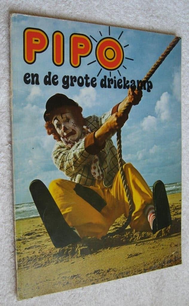 Pipo de Clown TV boeken en een puzzelboek - Wim Meuldijk, Ophalen of Verzenden, Gebruikt, Tv, Overige typen