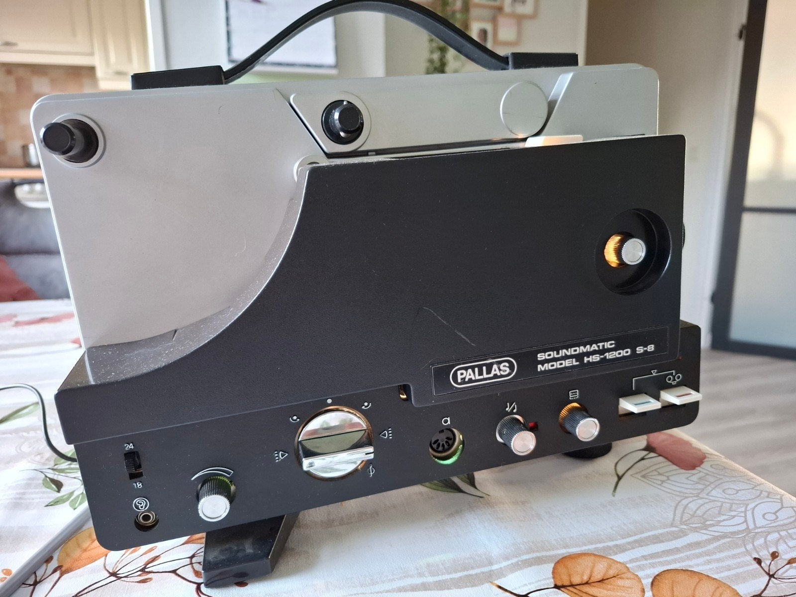Pallas Soundmatic HS-1200 S-8 Super 8 Filmprojector, Ophalen of Verzenden, Gebruikt, Overige typen