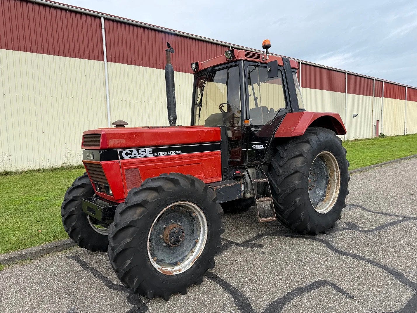 Case IH 1255XL 40km/u, 1987 (bj 1987), Gebruikt, 120 tot 160 Pk, Case IH, 7500 tot 10000