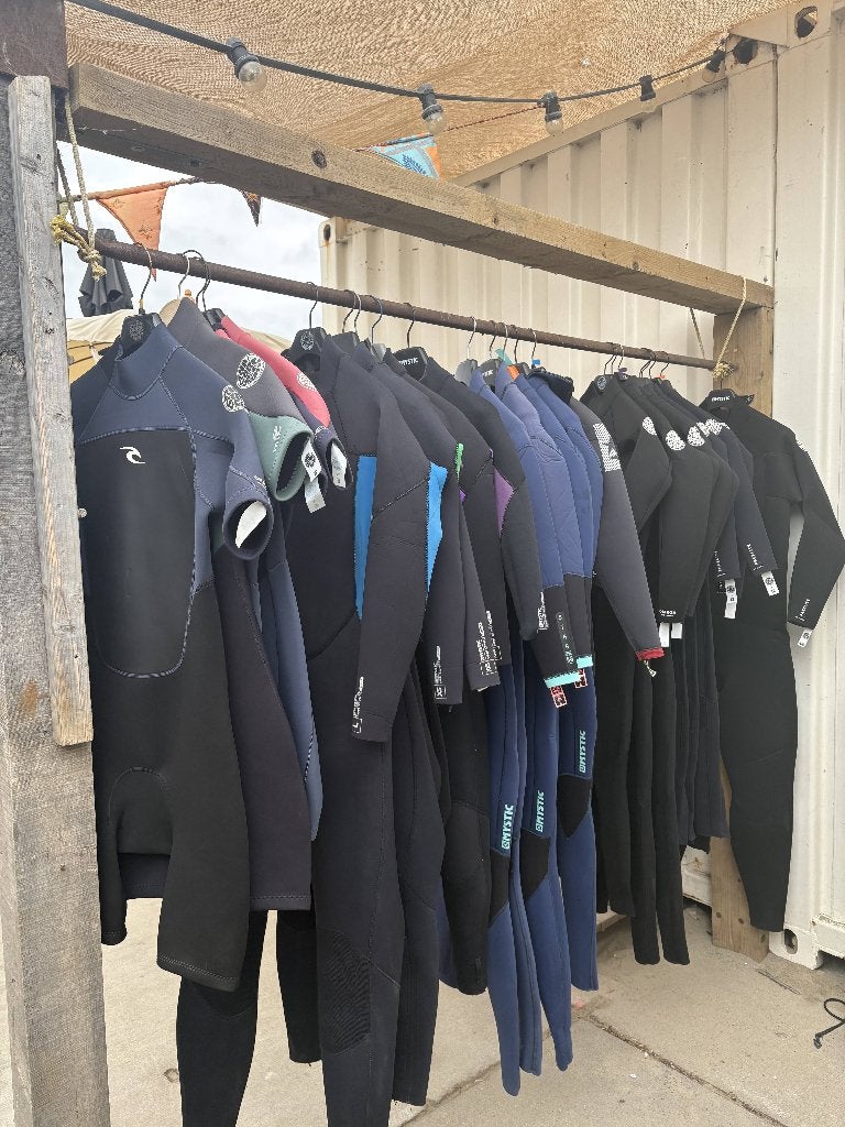 WETSUIT SALE | kids, vrouw, man en shorties alles <100 EUR, Ophalen, Nieuw, Dame of Heer, Wetsuit