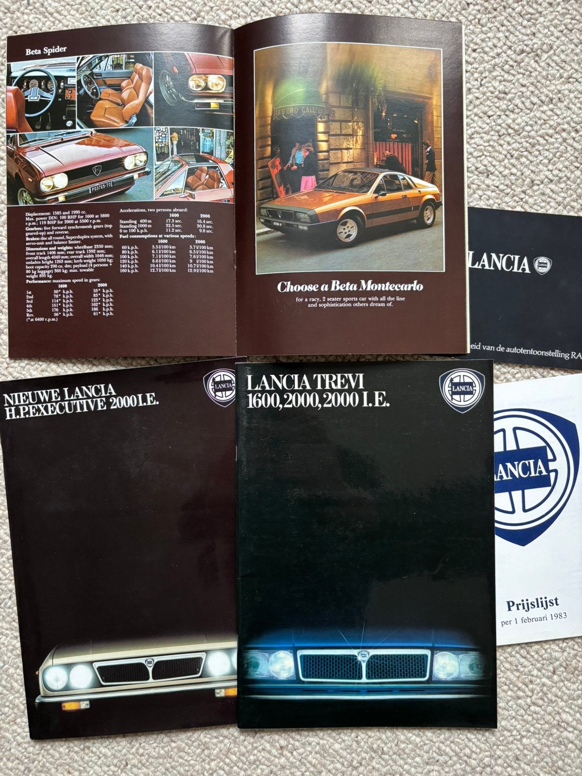 Brochures Lancia 1976-1983, Ophalen of Verzenden, Gelezen, Overige merken