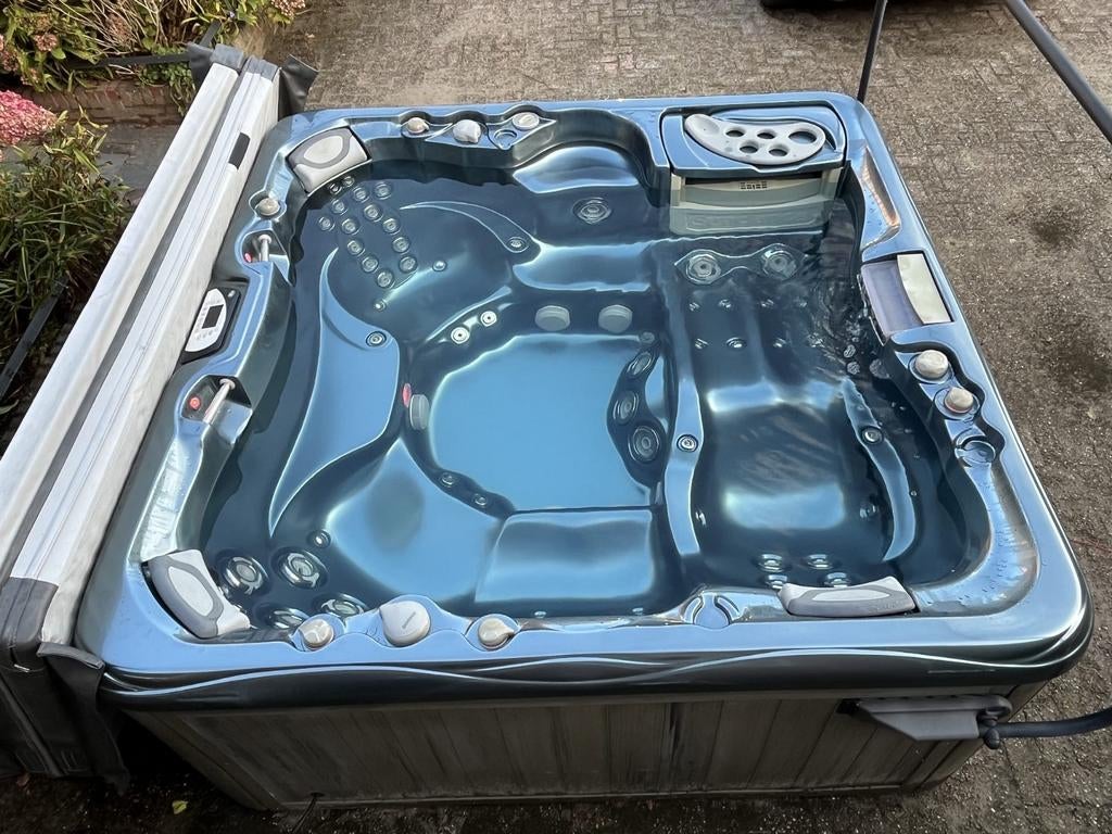 Sundance Jacuzzi cameo zeer mooi, Tuin en Terras, Ophalen of Verzenden, Zo goed als nieuw, Afdekzeil, Vast