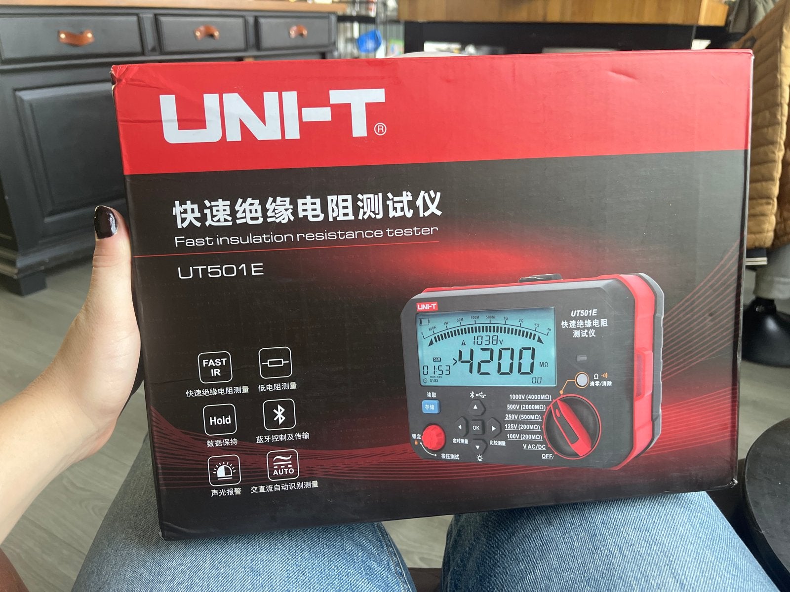UNI-T UT501E Isolatieweerstandtester (Megger) - Nieuw, Ophalen of Verzenden, Nieuw, Elektriciteit