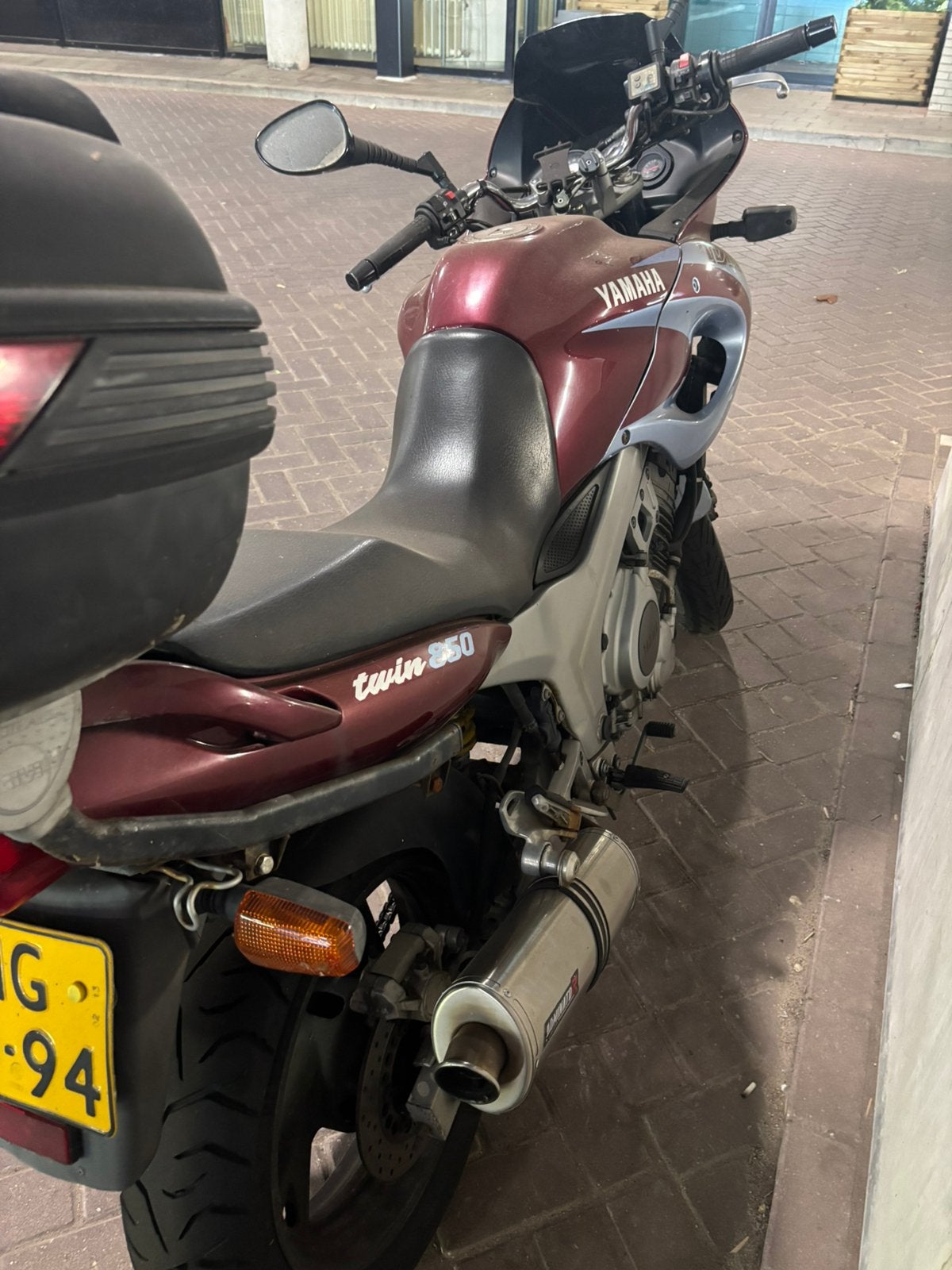 Yamaha TDM 850 (2002),   loopt niet lekker !!, Handvatverwarming, 2 cilinders, Motorrijbewijs A, Gebruikt