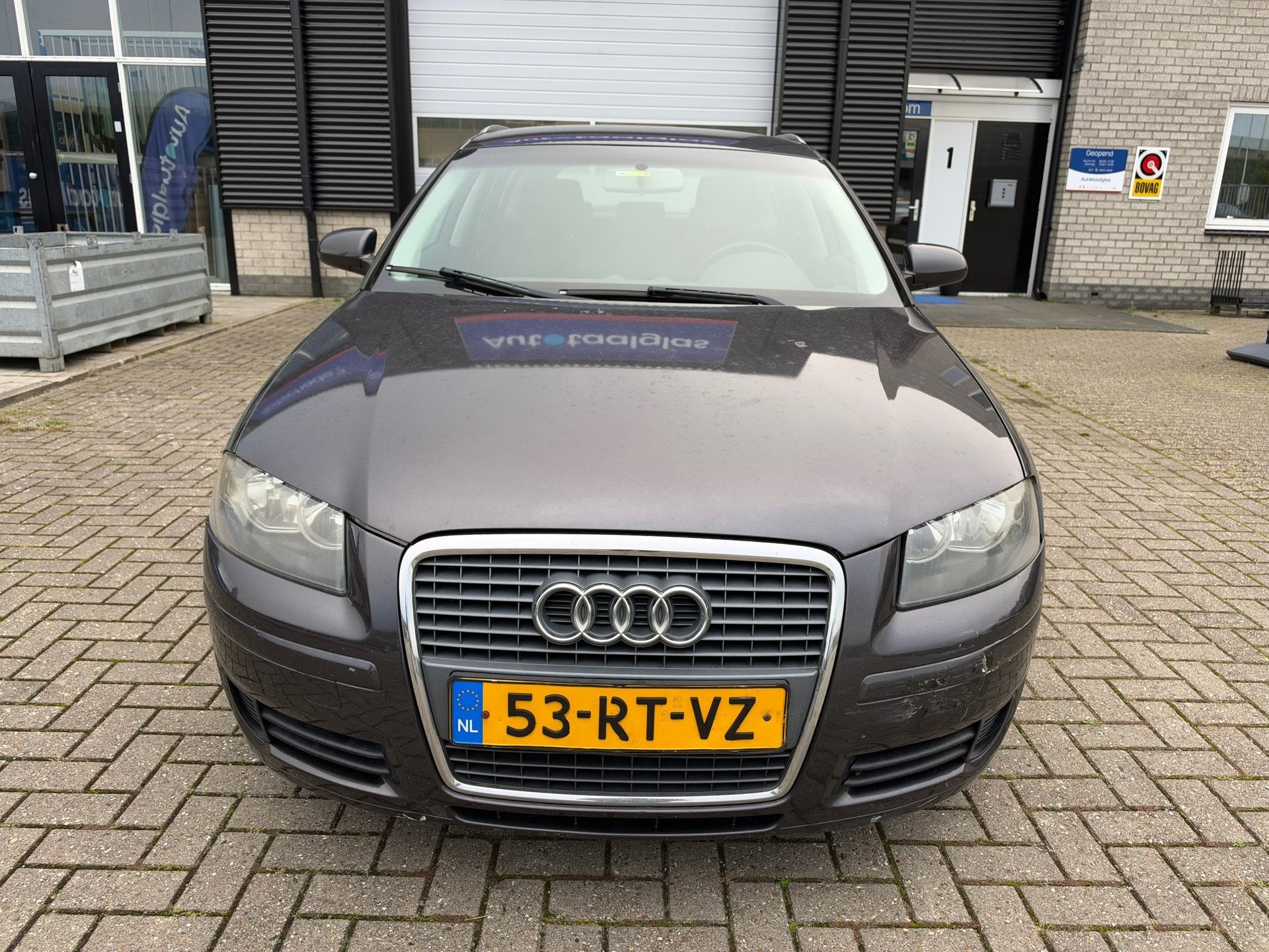 Audi A3 Sportback 1.6 FSI Attraction, Auto's, Voorwielaandrijving, Gebruikt, Zwart, 4 cilinders