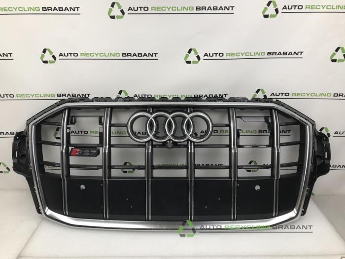 Grille van een Audi Q7, Gebruikt, -, -, Ophalen of Verzenden