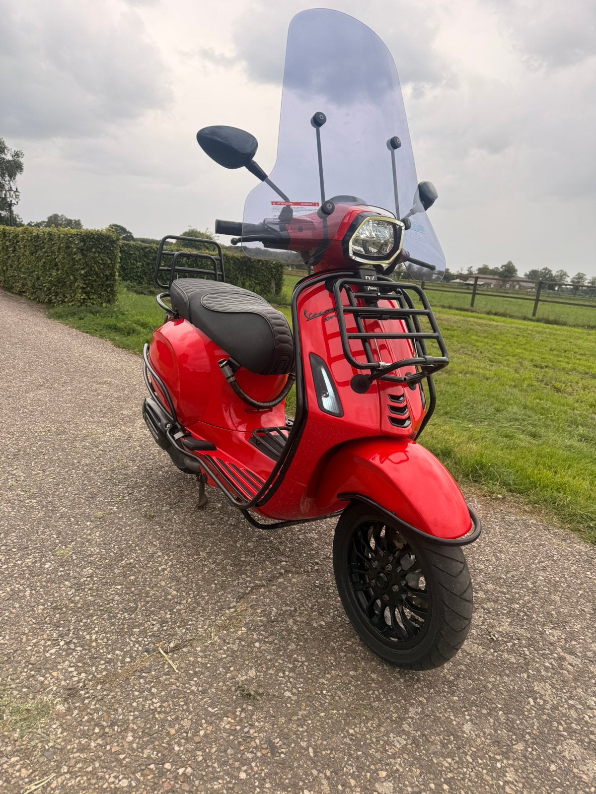 Vespa sprint, Ophalen of Verzenden, Zo goed als nieuw, Benzine